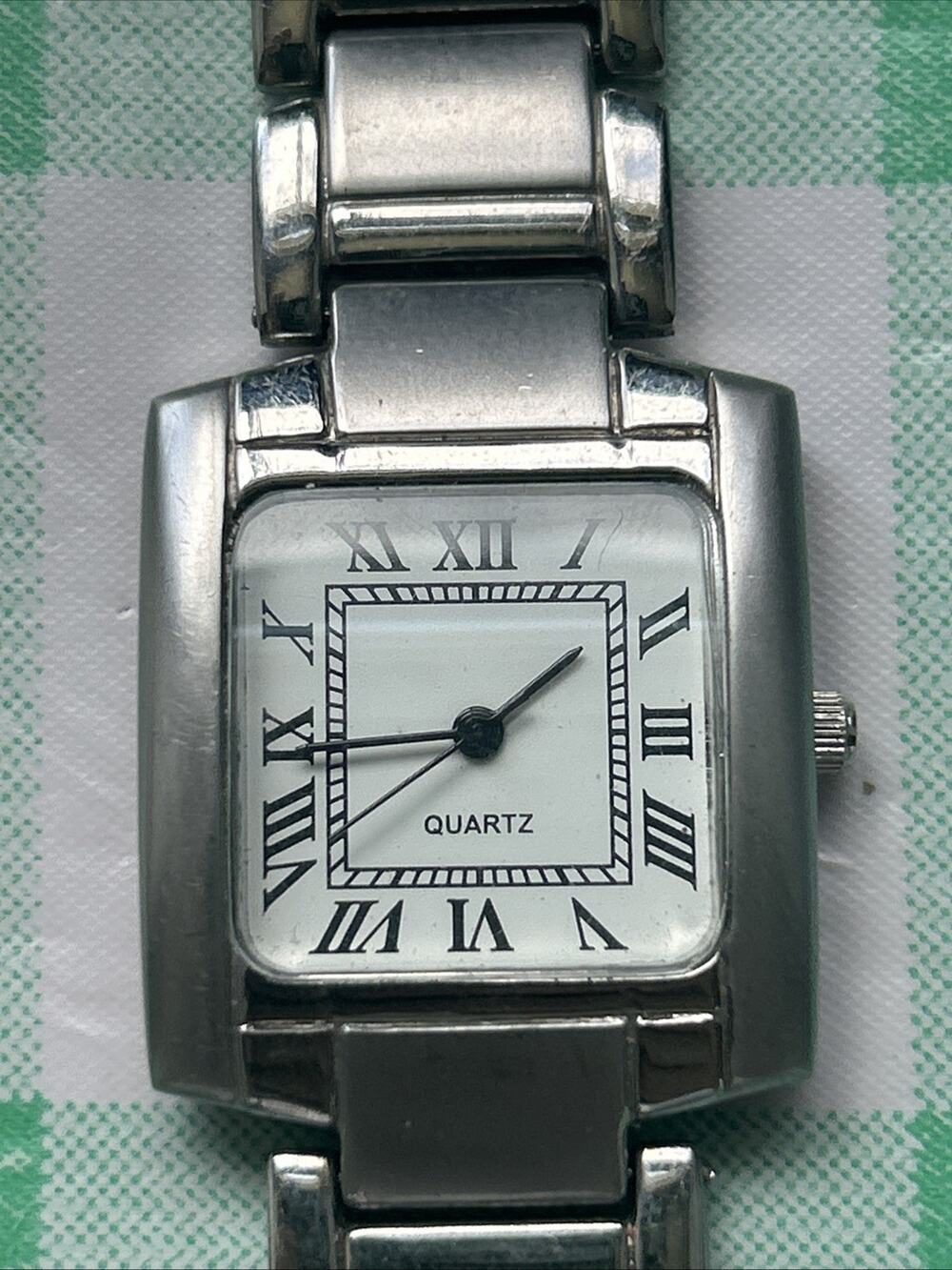 Silver Tone White Dial Women’s Quartz Watch